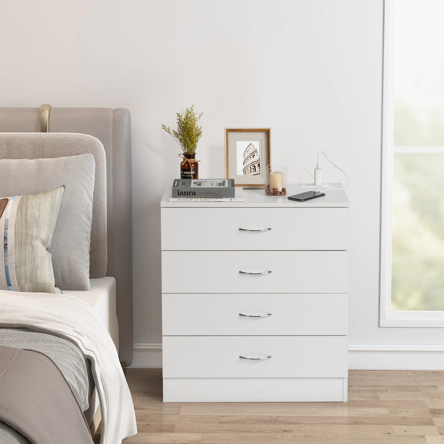4 Drawers, 2 USB 2 Sockets, Bedside Table